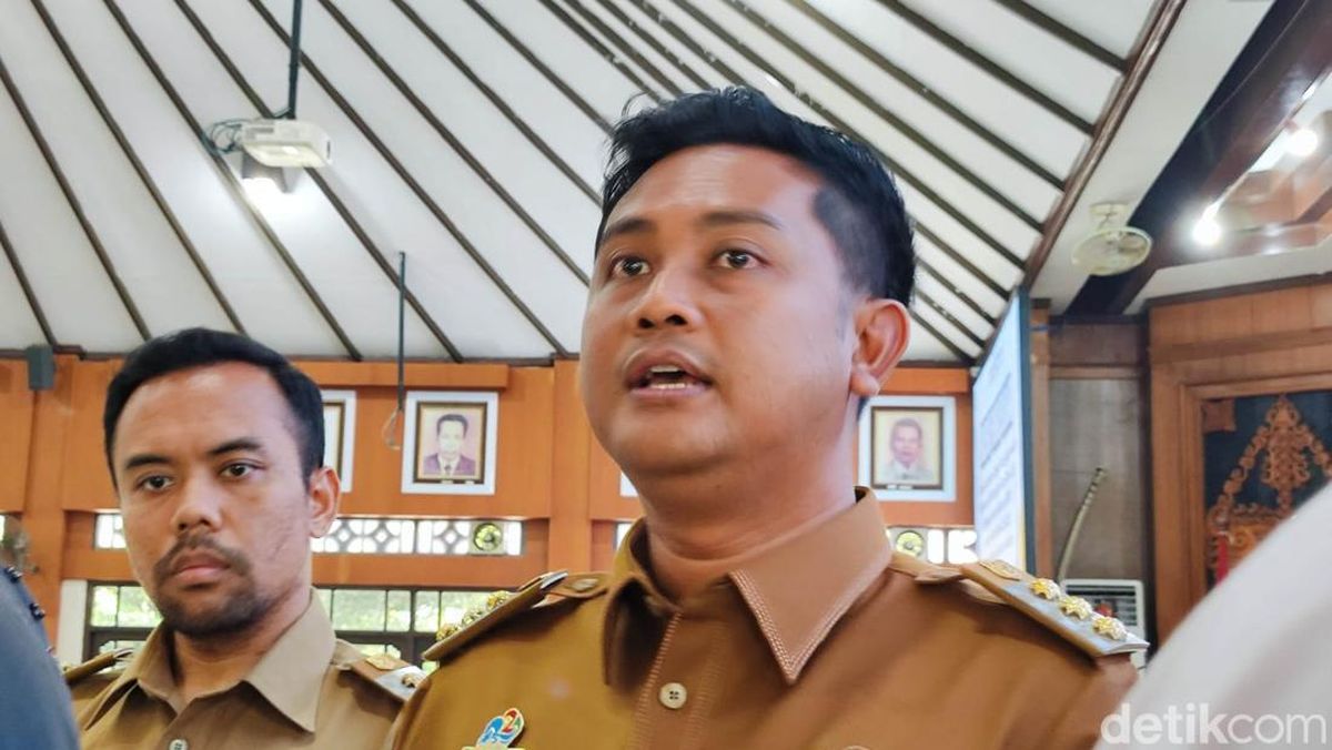 Ilustrasi berita Nasional: Kena OTT KPK, Bupati Hamenang Kini Diperiksa di Polres Klaten