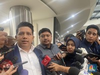 Staf Nadiem Dijemput Paksa Saat Sakit, Ini Kata Kuasa Hukum