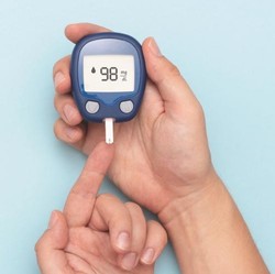 Gula Darah Melonjak? Dokter Spesialis Mayapada Hospital Siaga 24 Jam