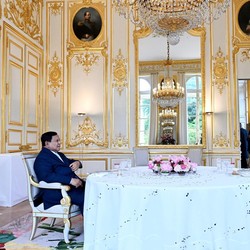 Makan Malam Bareng Macron, Prabowo Bahas Kerja Sama-Isu Palestina