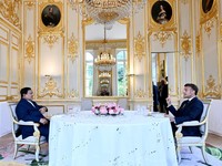 Makan Malam Bareng Macron, Prabowo Bahas Kerja Sama-Isu Palestina