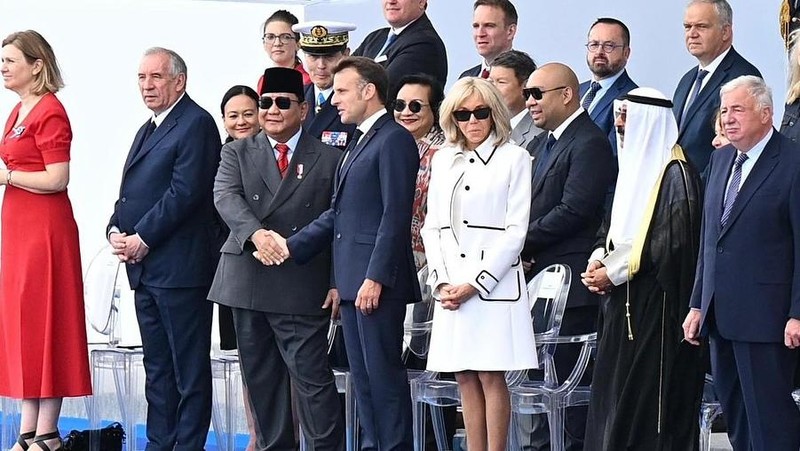 Presiden Prabowo Subianto menjadi tamu kehormatan dalam upacara peringatan Hari Nasional Prancis atau Bastille Day, pada Senin, 14 Juli 2025, di Paris, Prancis. (Instagram/Prabowo)