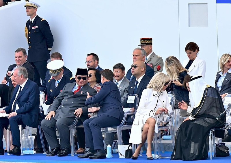 Presiden Prabowo Subianto menjadi tamu kehormatan dalam upacara peringatan Hari Nasional Prancis atau Bastille Day, pada Senin, 14 Juli 2025, di Paris, Prancis. Presiden Prabowo Subianto menjadi tamu kehormatan dalam upacara peringatan Hari Nasional Prancis atau Bastille Day, pada Senin, 14 Juli 2025, di Paris, Prancis. (Instagram/Prabowo)