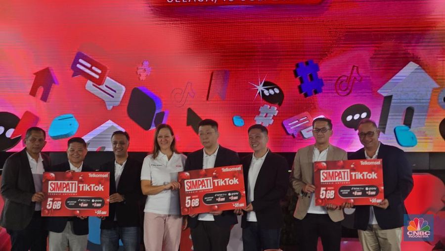Telkomsel Gandeng TikTok & GoPay Luncurkan Kartu Perdana Khusus, Selasa (15/7/2025). (CNBC Indonesia/Intan Rakhmayanti Dewi)
