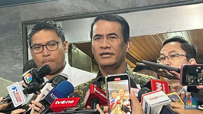Beras Oplosan Rugikan Masyarakat Rp 99 T, Begini Hitungan Mentan Amran