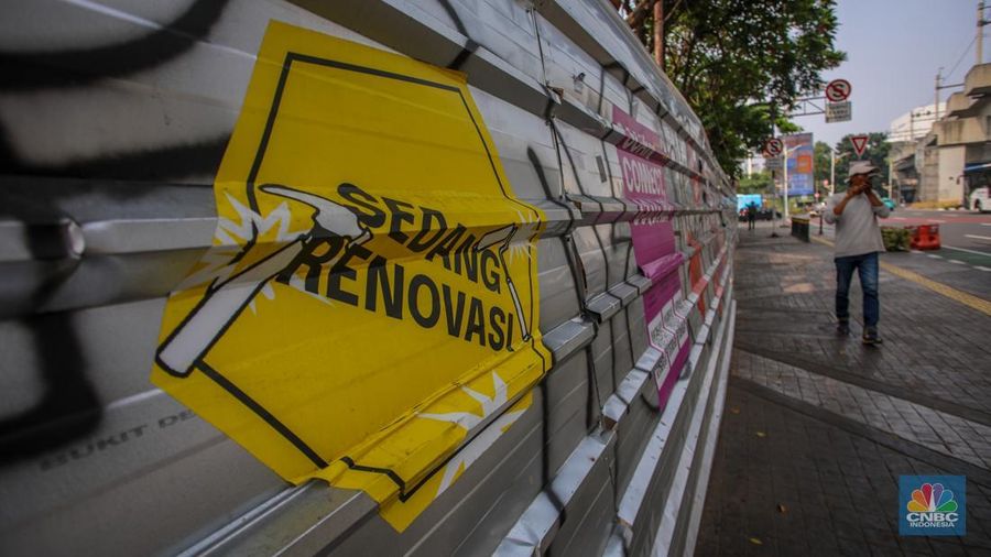 Suasana saat renovasi M Bloc Space di kawasan Blok M, Jakarta, Rabu (16/7/2025). (CNBC Indonesia/Faisal Rahman) Suasana saat renovasi M Bloc Space di kawasan Blok M, Jakarta, Rabu (16/7/2025). (CNBC Indonesia/Faisal Rahman)