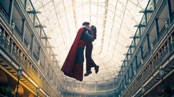 Superman Gagal Terbang di China
