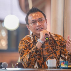 PLN Perkirakan Kebutuhan LNG Meningkat Sampai 110 Kargo di 2026