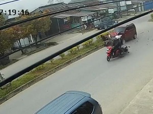 Video: Pemobil Hilang Kesadaran Tabrak 3 Motor di Kendari, 1 Tewas