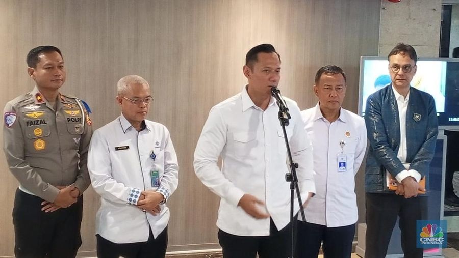 Menko Infrastruktur dan Pembangunan Kewilayahan, Agus Harimurti Yudhoyono (AHY). (CNBC Indonesia/Robertus Andrianto)