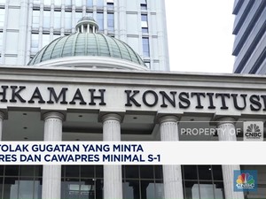 Video: MK Tolak Gugatan Capres & Cawapres Minimal S1