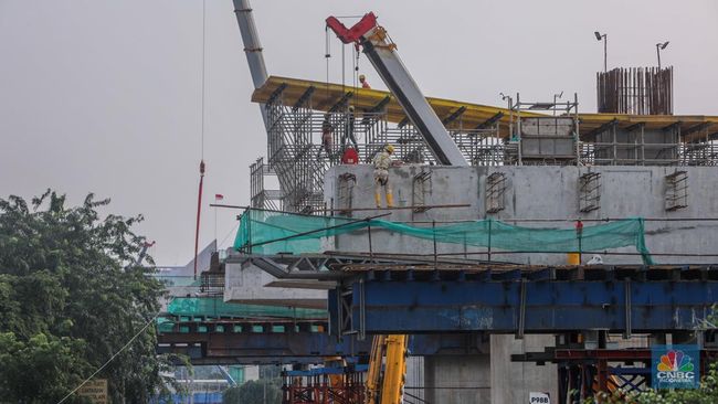 LRT Jakarta Rombak Direksi, Mantan Bos OJK Jadi Dirut
