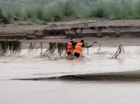 Banjir Bandang Gulung Tetangga RI, Korban Jiwa Berjatuhan
