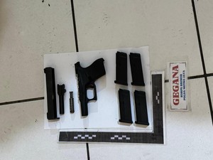 Koper Berisi Senpi-Granat di Kos Jaksel Ternyata Milik WN Filipina