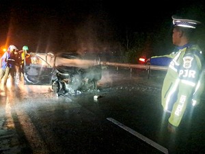 Kronologi Mobil Terbakar Usai Kecelakaan di Tol Jomo-2 Korban Luka