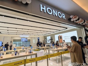 Honor Buka Toko Resmi Pertama di Indonesia, Bisa Jajal & Servis HP