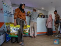 Airlangga Dorong UMKM Jual Beras SPHP, Dijamin Untung