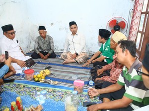 Guru Madin di Demak Viral Didenda Rp 25 Juta Dapat Donasi Motor-Umrah