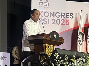 Di Antara Jokowi dan PSI
