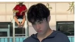 Viral! Pelatih Renang Ganteng Ini Bikin Ibu-ibu Ramai-ramai Daftarkan Anak Les