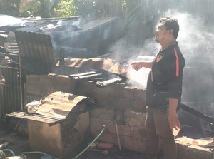 Nyalakan Tungku lalu Ditinggal, Rumah Pensiunan PNS Terbakar