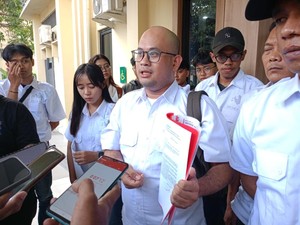 Relawan Wabup Mimik Adukan LSM ke Polda Jatim gegara Tudingan Curi Solar