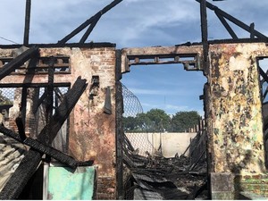 Puluhan Rumah di Medan Terbakar Dini Hari Tadi, Warga Kaget Lihat Api di Atap