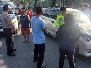 Innova Seruduk Pasutri Pejalan Kaki depan MTQ Pekanbaru, Sopir Diduga Mabuk