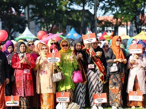 Lestarikan Budaya Indonesia Lewat Peringatan Hari Kebaya Nasional