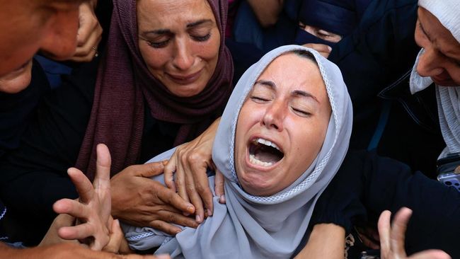 Israel 'Kesetanan' Lagi, Tembak Warga di Pusat Bantuan Gaza