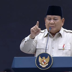 Kelakar Prabowo: Jadi Ketum Partai itu Berdarah-darah, Banyak Utangnya