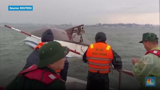 Video: Kapal Wisata Vietnam Terbalik di Halong Bay, 27 Orang Tewas