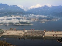 Satu per Satu Runtuh: Bendungan Raksasa Dunia Mandek Hasilkan Listrik