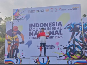 Chaka Febriyansyah, Bintang Cirebon Bersinar di Lintasan Downhill