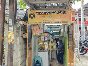 Perut Kenyang hingga Kisah Asmara di Gang Allah Cianjur