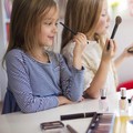 Jangan Belikan Anak Make Up Mainan, BPOM Peringatkan Bahayanya