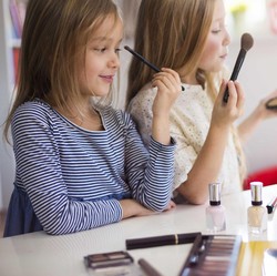 Jangan Belikan Anak Make Up Mainan, BPOM Peringatkan Bahayanya