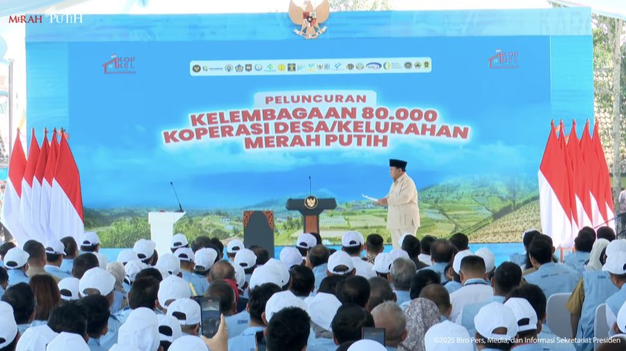 Presiden Prabowo Subianto dalam peluncuran Kelembagaan 80.000 Koperasi Desa/Kelurahan Merah Putih, Senin (21/7/2025). (Tangkapan Layar Youtube Sekretariat Presiden)