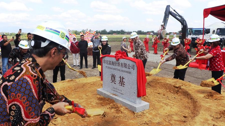 PT Xinhai Knitting Indonesia resmi membangun pabrik tekstil modern di Kabupaten Brebes, Jawa Tengah, Senin (21/7/2025). (Dok. Pemerintah Kebupaten Brebes)