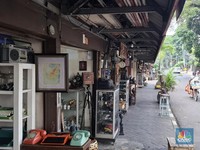 Pasar Barang Antik di Menteng Sepi-Pembeli Kabur, Ini Biang Keroknya