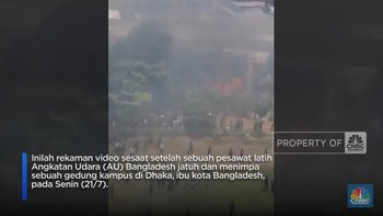 Detik-detik Sekolah di Bangladesh Hancur Tertimpa Pesawat Jatuh