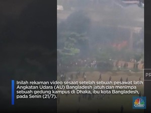Detik-detik Sekolah di Bangladesh Hancur Tertimpa Pesawat Jatuh