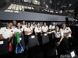 Apresiasi Para Legenda Olahraga untuk Fun Match Oppo