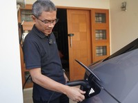 PLN Gelar Diskon 50% Pasang Baru-Nambah Daya Charger EV Rumahan!