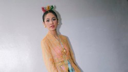 Video: Adu Gaya Artis di Fashion Show Monica Ivena, Siapa Paling Stylish?