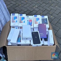 Ribuan HP Palsu Beredar di RI, Cek Cara Bedakan HP Asli dan Palsu