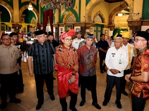Menbud Fadli Zon Nilai Istana Maimun Layak Jadi Cagar Budaya Nasional