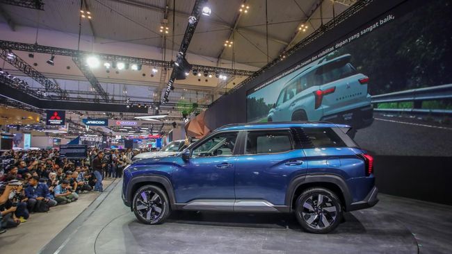 Ganti Tahun Baru Harga Mobil Semua Naik? Begini Faktanya