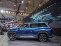 Ganti Tahun Baru Harga Mobil Semua Naik? Begini Faktanya