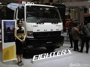 Fuso Jadi Rajanya Kendaraan Niaga hingga Pertengahan 2025